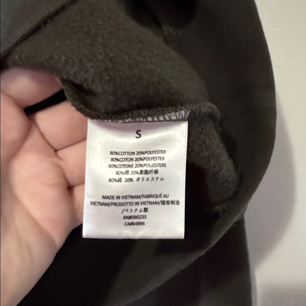 Essentials Fear Of God Crewneck / Small / Authentic / Made In Vietnam - Picture 6 of 8